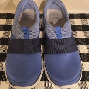 Bzees Women's Slip-On Sneakers in Light Blue and Navy